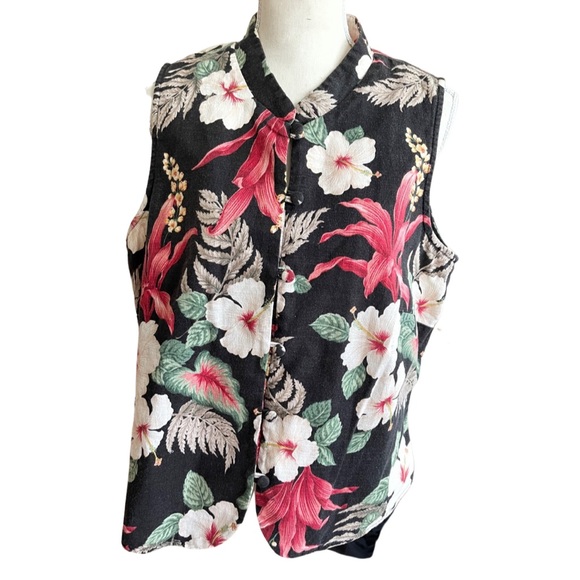 90's Hawaiian Floral Print Cotton Tie Back Crop Top by Hilo Hattie Hawaii